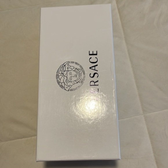 Versace slides - Picture 7 of 7